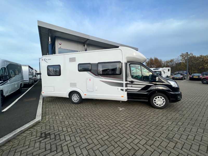 Auto-Trail F-72Auto-TrailF-Line